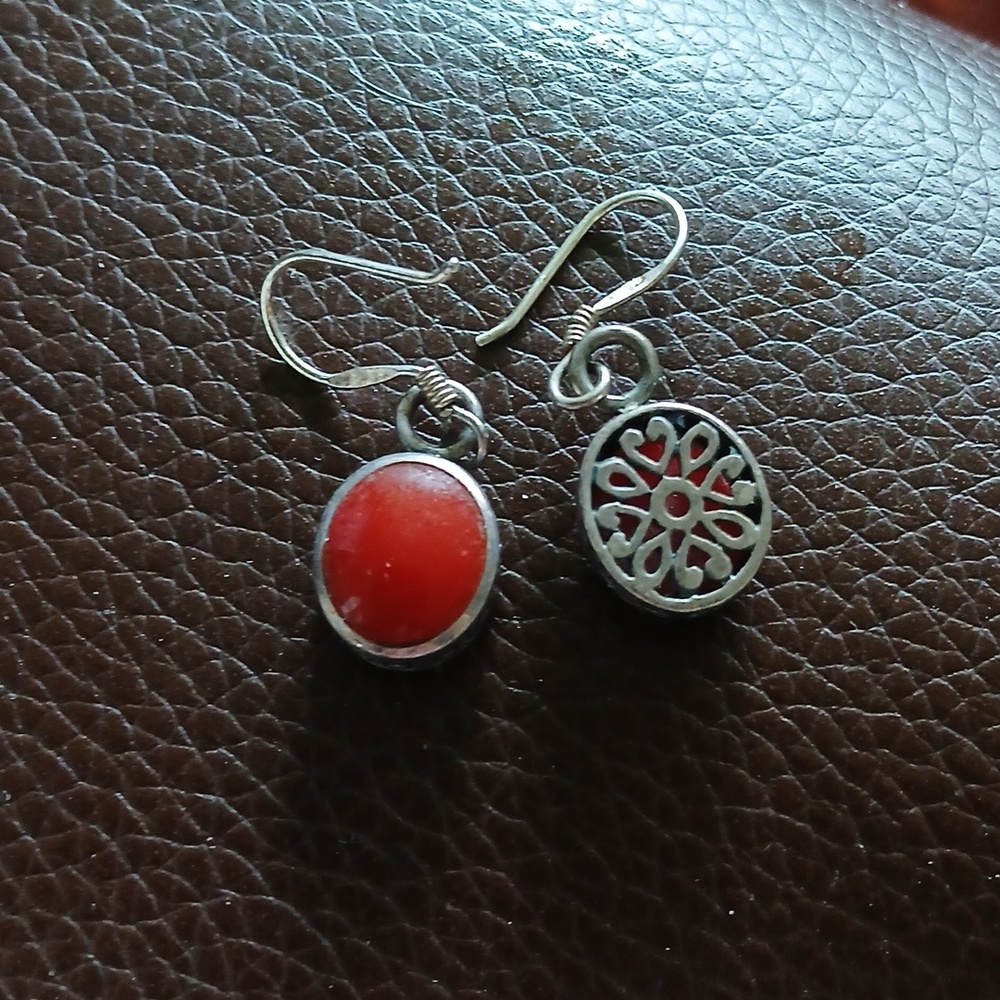 Rare Silpada Sterling Silver Open Work Red Stone Earrings Filagree